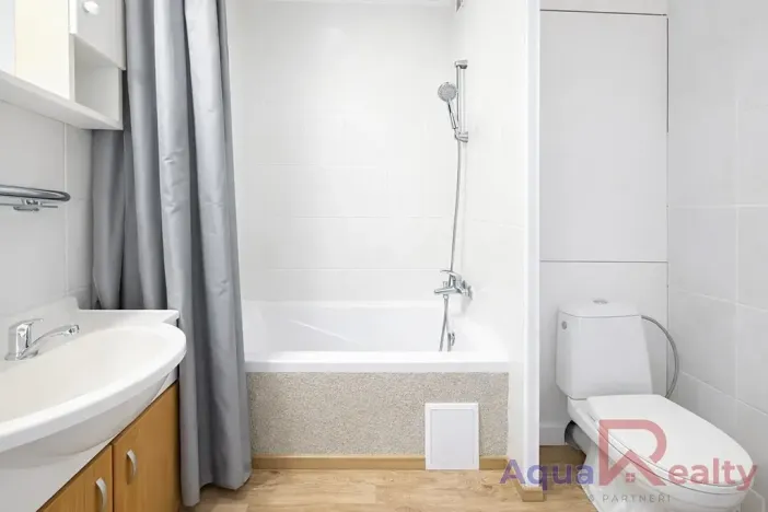 Pronájem bytu 1+1, Karlovy Vary, Jana Opletala, 43 m2