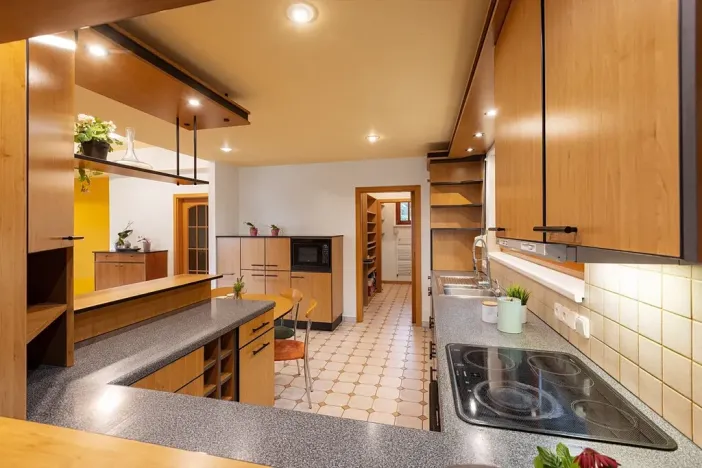 Prodej rodinného domu, Ohrobec, Oblouková, 452 m2