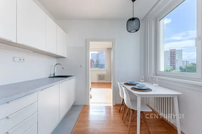 Pronájem bytu 3+1, Praha - Hlubočepy, Pražského, 76 m2