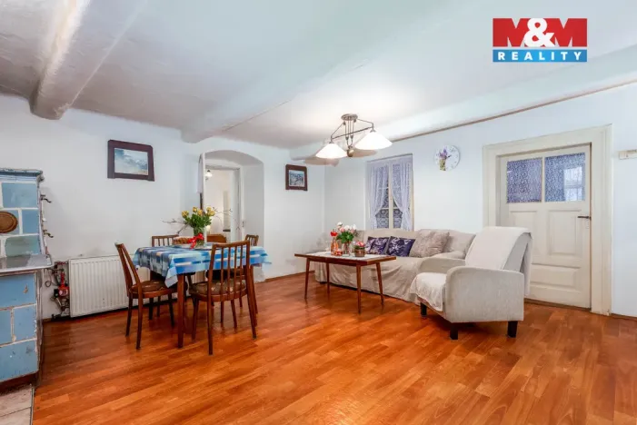 Prodej rodinného domu, Nové Město nad Metují - Krčín, 1. máje, 205 m2