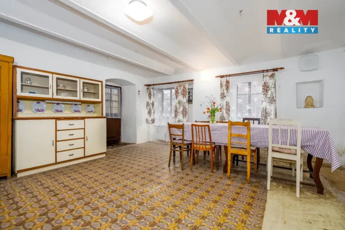 Prodej rodinného domu, Nové Město nad Metují - Krčín, 1. máje, 205 m2