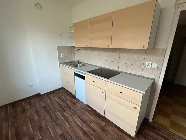 Pronájem bytu 2+1, Brno, Neumannova, 67 m2