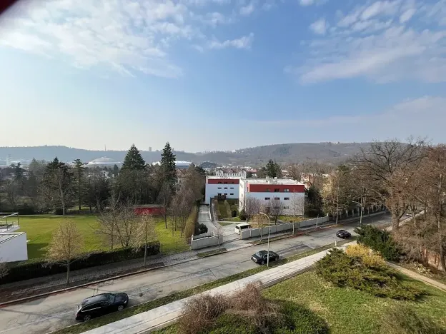 Pronájem bytu 2+1, Brno, Neumannova, 67 m2