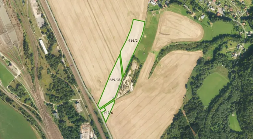 Prodej podílu komerčního pozemku, Rybník, 10974 m2