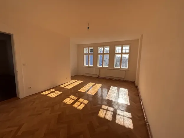 Pronájem bytu 3+1, Liberec, Komenského, 100 m2