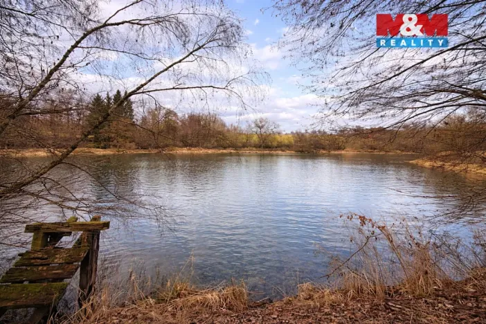 Prodej komerčního pozemku, Křečovice - Vlkonice, 68525 m2