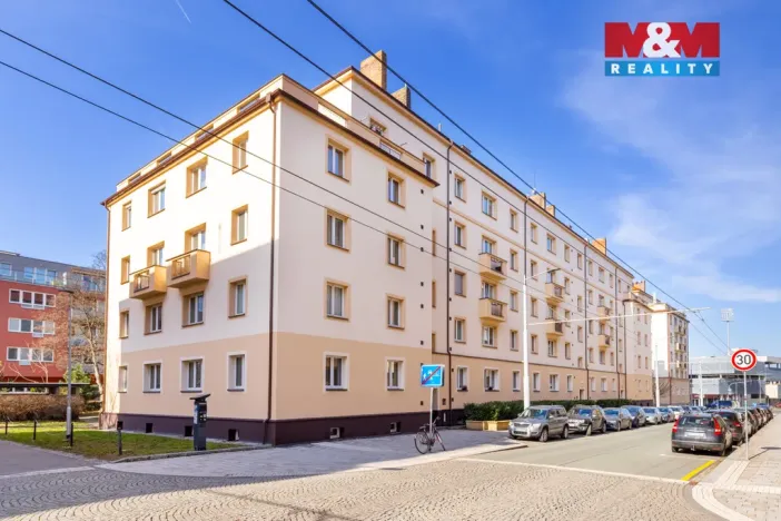 Prodej bytu 3+1, Pardubice - Zelené Předměstí, Sladkovského, 83 m2