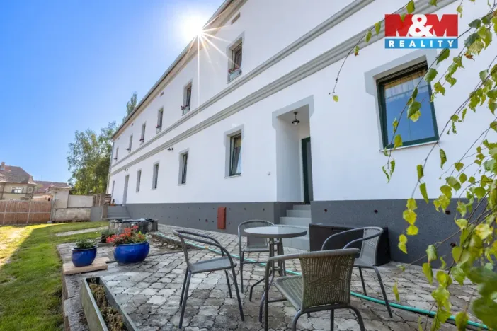 Prodej rodinného domu, Očihov - Očihovec, 500 m2