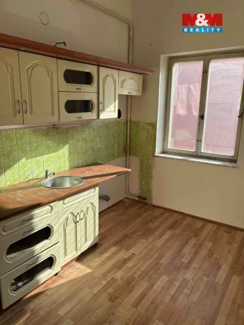 Pronájem bytu 1+1, Děčín, Budapešťská, 42 m2