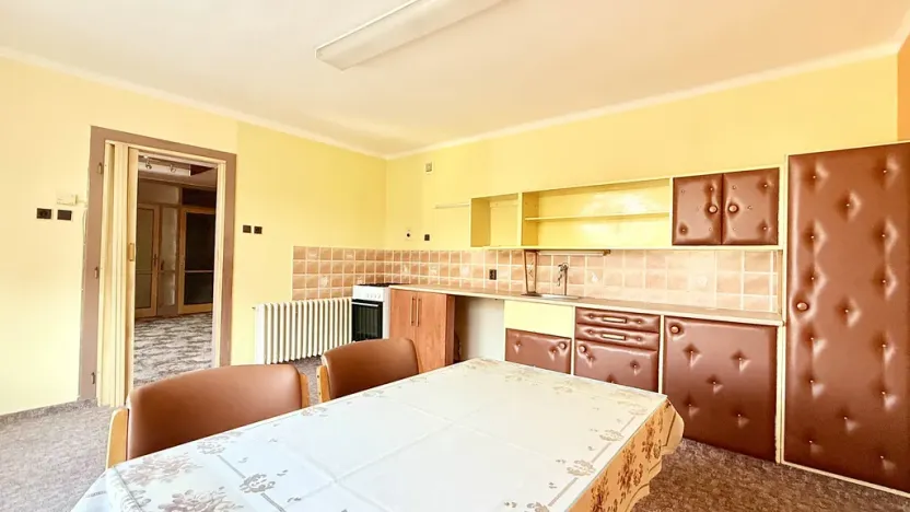 Prodej rodinného domu, Rataje - Sobělice, 160 m2