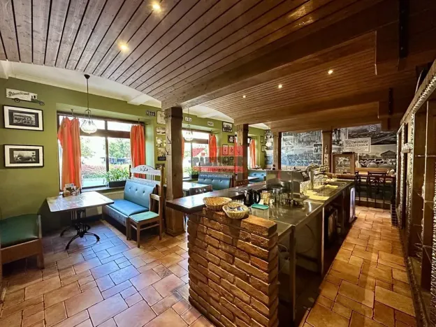 Prodej komerční nemovitosti, Veselí nad Lužnicí, náměstí T. G. Masaryka, 1037 m2