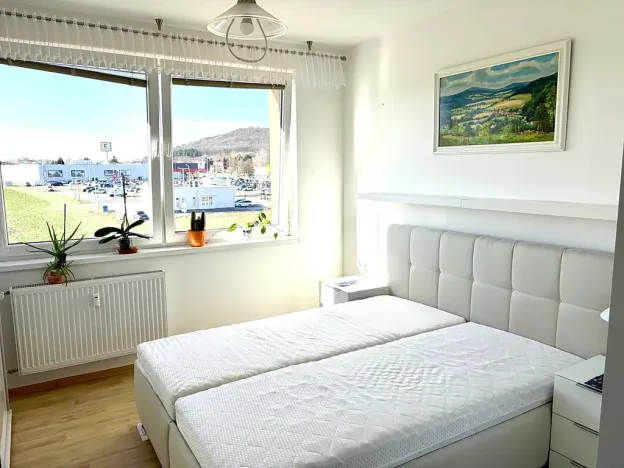 Pronájem bytu 1+1, Strakonice, Obránců míru, 42 m2