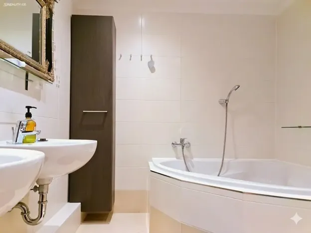 Prodej rodinného domu, Praha - Pitkovice, Chorošová, 163 m2