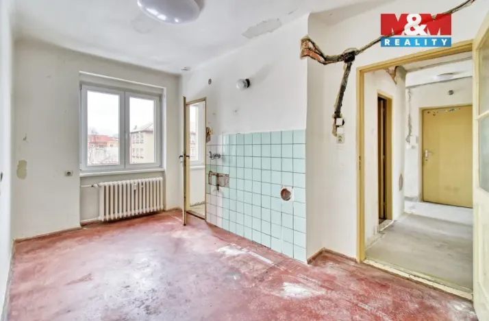 Prodej bytu 2+1, Ostrov, Myslbekova, 63 m2