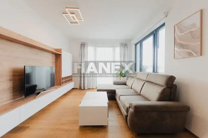 Pronájem bytu 4+kk, Horoměřice, Karla IV., 96 m2