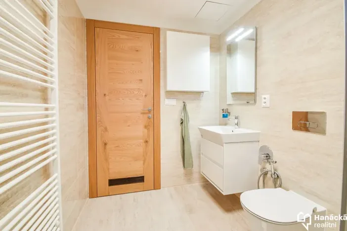 Pronájem bytu 2+kk, Olomouc, Třída Jiřího Pelikána, 53 m2