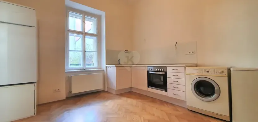 Pronájem bytu 2+kk, Praha - Holešovice, Dobrovského, 37 m2