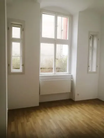 Pronájem bytu 2+kk, Praha - Holešovice, Dobrovského, 37 m2
