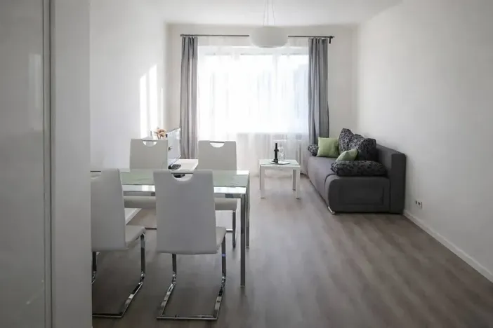 Pronájem bytu 2+kk, Praha - Žižkov, Pod lipami, 54 m2