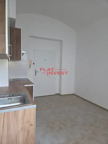 Pronájem bytu 2+kk, Praha - Žižkov, Milíčova, 37 m2
