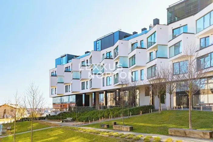 Prodej atypického bytu, Praha - Smíchov, Kobrova, 134 m2