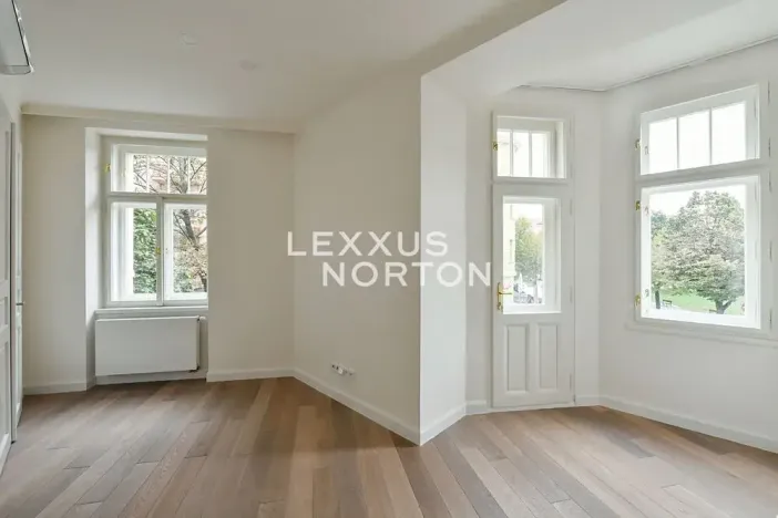 Pronájem bytu 4+kk, Praha - Vinohrady, náměstí Jiřího z Poděbrad, 118 m2