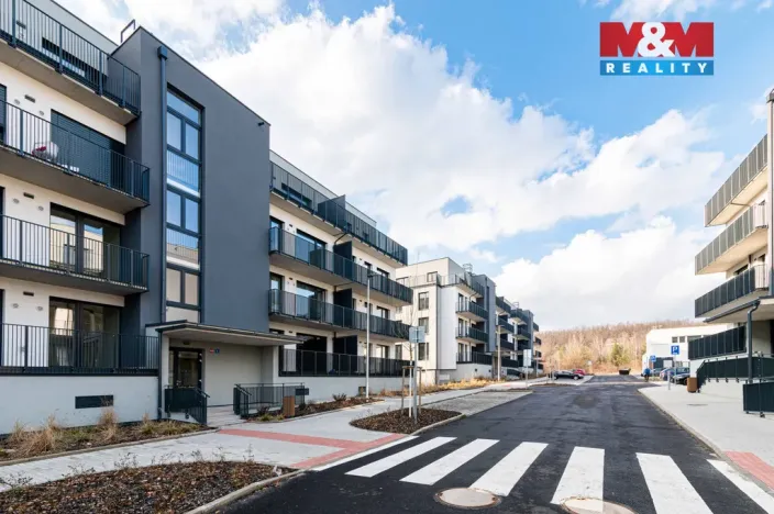 Pronájem bytu 2+kk, Kladno - Dubí, Ke křížku, 45 m2