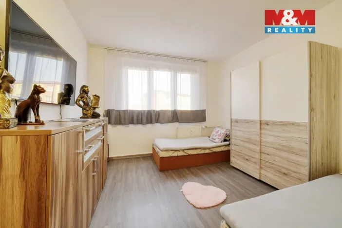 Prodej bytu 2+1, Bukovany, 51 m2