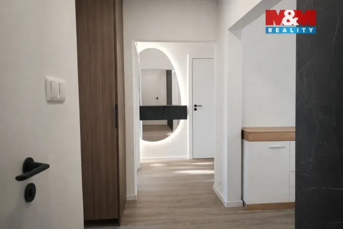 Prodej bytu 3+1, Frýdek-Místek - Místek, Anenská, 77 m2