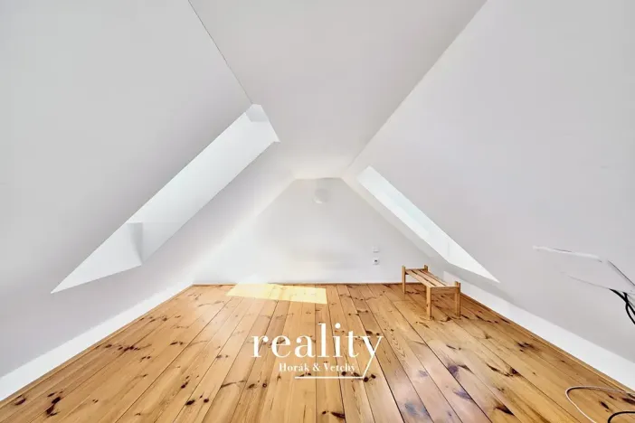 Pronájem bytu 1+kk, Znojmo, Mašovická, 40 m2