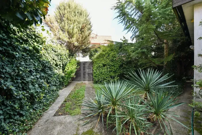 Prodej rodinného domu, Zeleneč, Husova, 162 m2