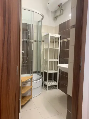 Pronájem bytu 2+kk, Praha - Vršovice, Vršovická, 48 m2