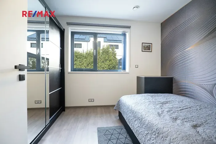 Prodej rodinného domu, Hovorčovice, Na Konci světa, 188 m2