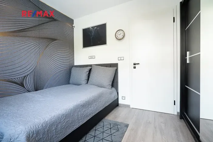 Prodej rodinného domu, Hovorčovice, Na Konci světa, 188 m2