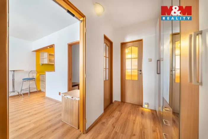 Prodej bytu 1+kk, Vráž, 41 m2