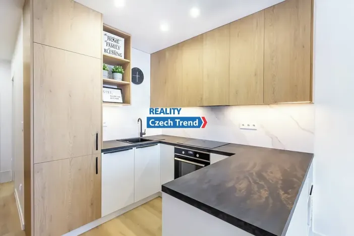 Prodej bytu 2+kk, Olomouc, Černá cesta, 39 m2