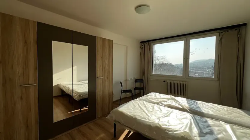 Pronájem bytu 1+kk, Praha - Radotín, Vrážská, 25 m2