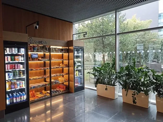 Pronájem kanceláře, Praha - Smíchov, Radlická, 234 m2