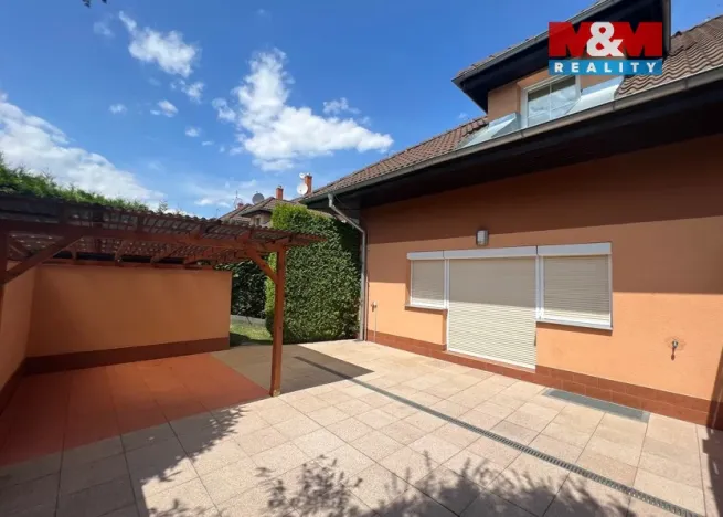 Pronájem rodinného domu, Jesenice - Osnice, Šalvějová, 120 m2