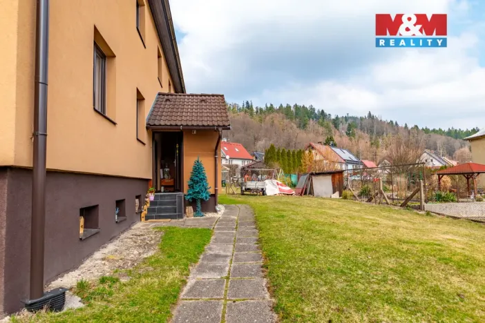 Prodej rodinného domu, Loučovice, 210 m2