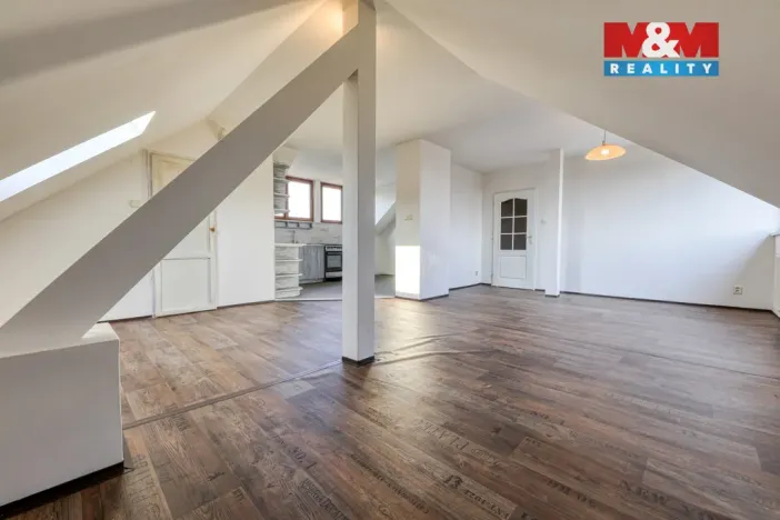 Prodej bytu 4+kk, Vejprnice, Dukelská, 108 m2