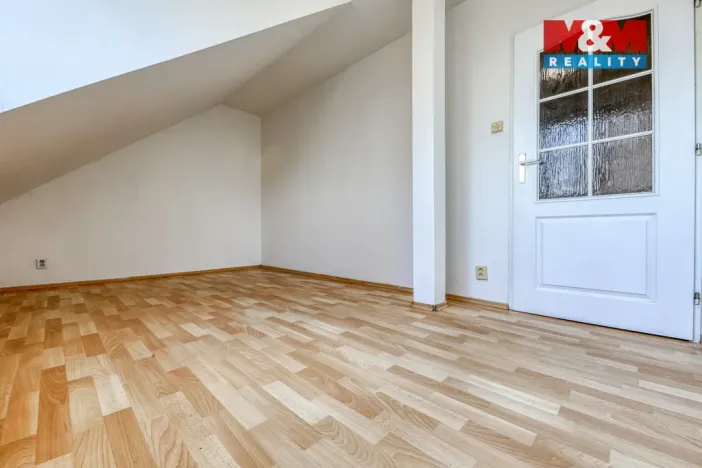 Prodej bytu 4+kk, Vejprnice, Dukelská, 108 m2