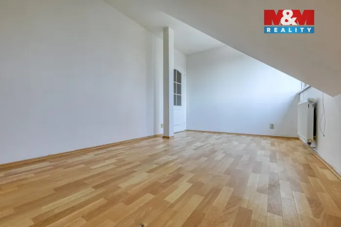 Prodej bytu 4+kk, Vejprnice, Dukelská, 108 m2