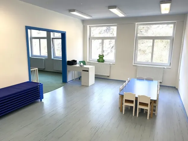 Pronájem komerční nemovitosti, Praha - Liboc, Na Džbánu, 500 m2