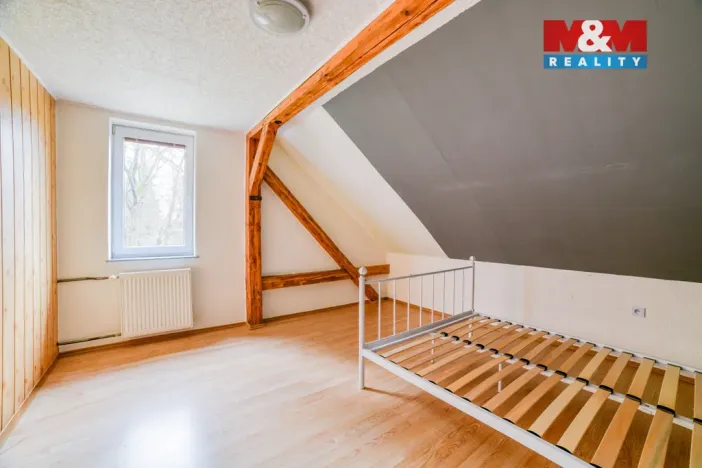 Prodej rodinného domu, Podhradí, 165 m2