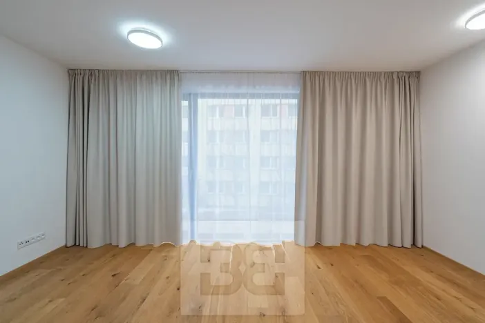 Pronájem bytu 1+kk, Praha - Košíře, Starokošířská, 43 m2