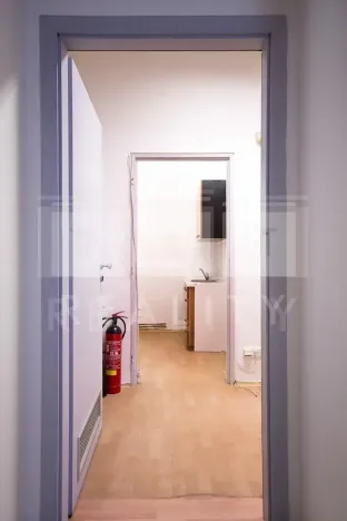 Pronájem obchodního prostoru, Hradec Králové, Švehlova, 61 m2