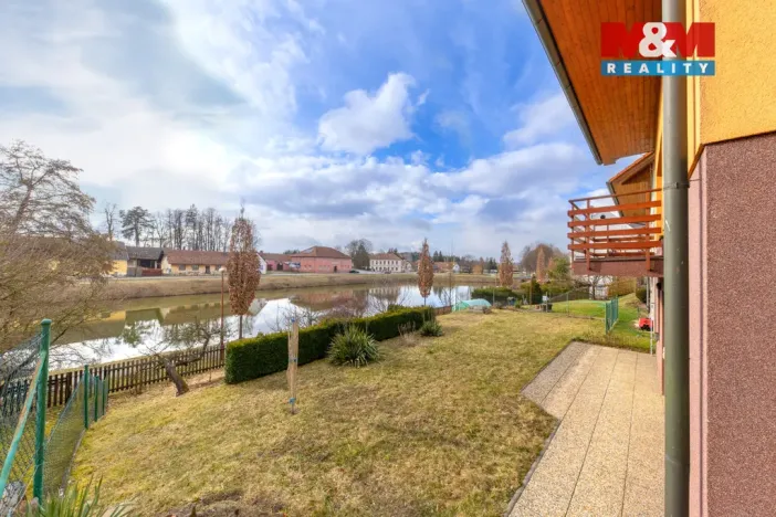 Prodej rodinného domu, Dolní Rožínka, 187 m2