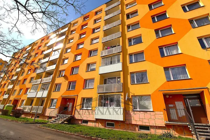 Prodej bytu 1+1, Chomutov, Jirkovská, 36 m2