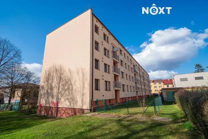 Prodej bytu 3+1, České Budějovice, Suchovrbenské nám., 65 m2